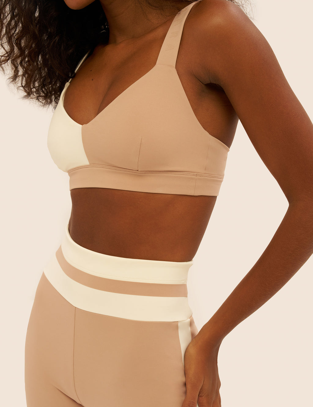 Bi-colour Sports Bra 1