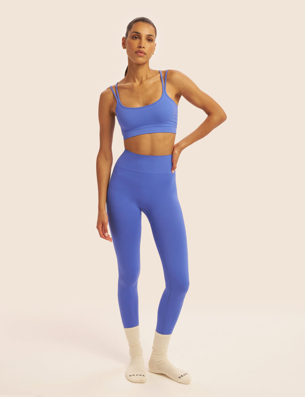 Seamless Knit Legging 1