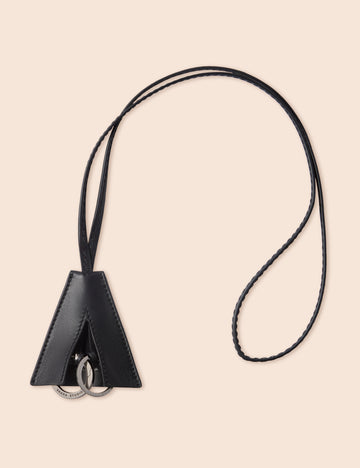 Keyring Black 1