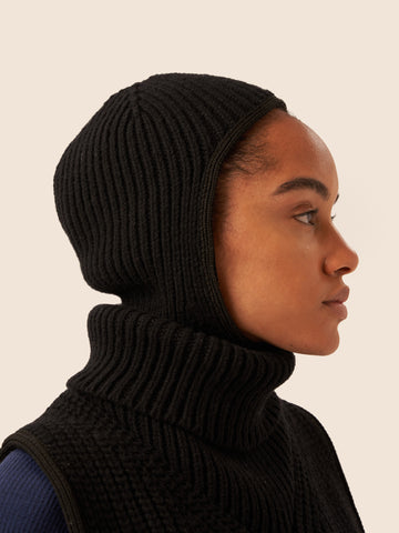 Knitted Hood 3